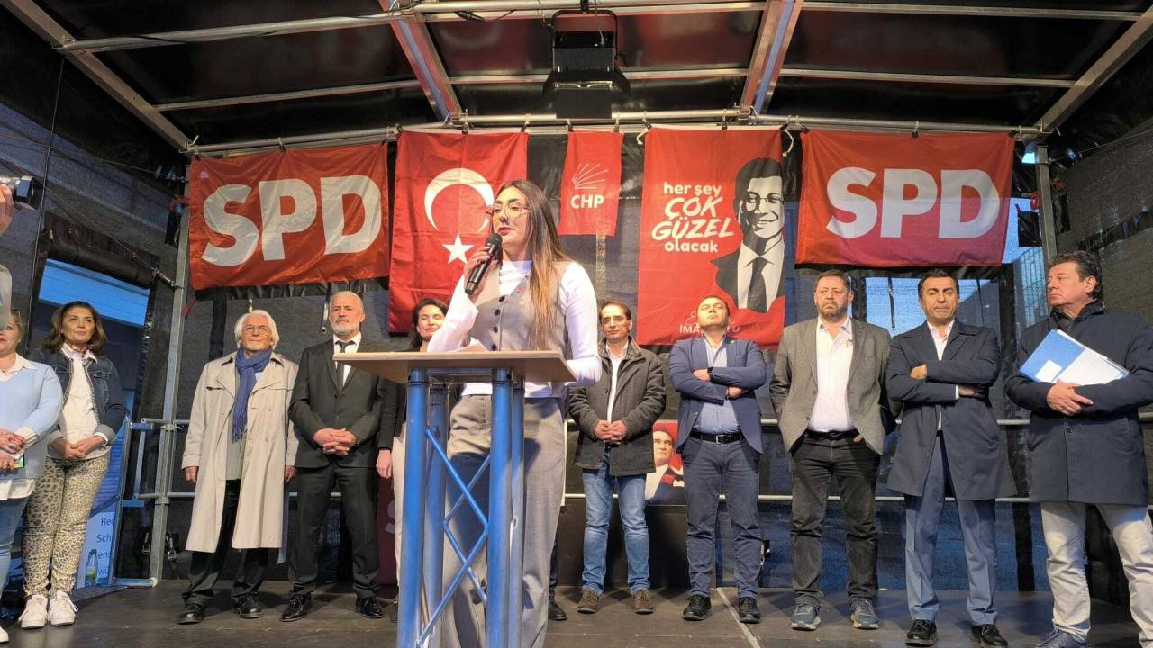 Almanya’nın Nürnberg Kentinde İbb Başkanı İmamoğlu’na Destek Mitingi