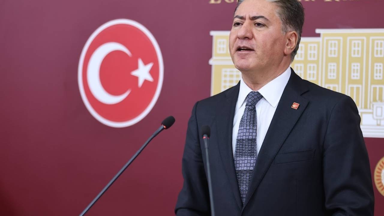 Ekrem İmamoğlu Tutuklandı... Murat Emir: "Kolumuzdaki Kelepçelerle Hep Birlikte Sandık Başına Gidiyoruz"