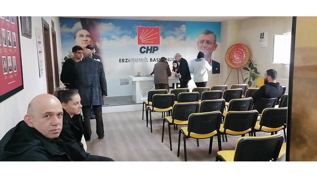 Chp'nin Cumhurbaşkanı Adaylığı Ön Seçimi... Erzurum'da Oy Verme İşlemi Devam Ediyor