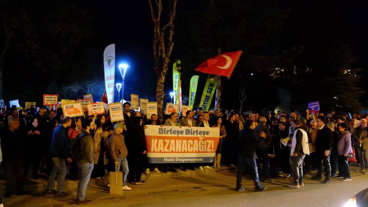 Eskişehir'de Ekrem İmamoğlu'na Destek Yürüyüşü