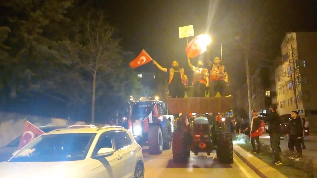 Bafra'da Ekrem İmamoğlu İçin Destek Yürüyüşü