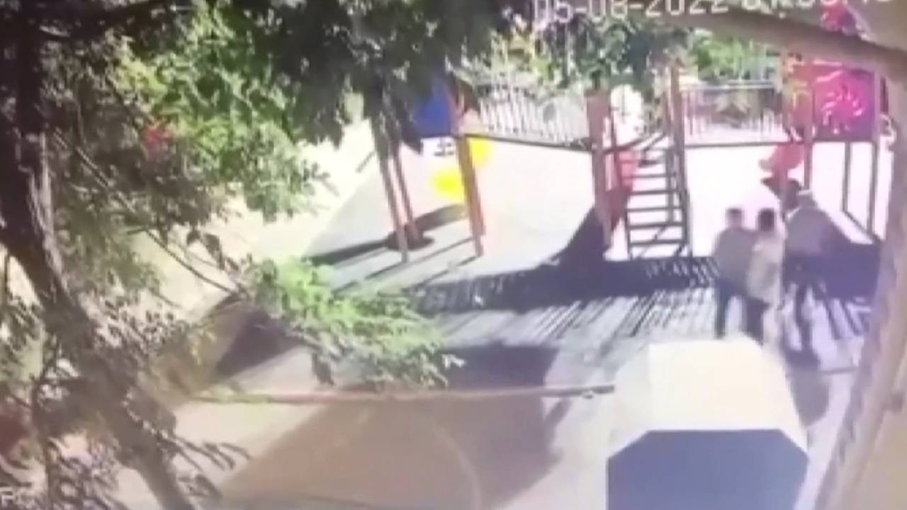 Bağcılar'da Parktaki Cinayet Kamerada