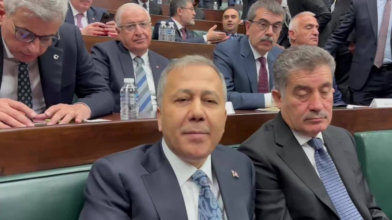 İçişleri Bakanı Ali Yerlikaya'dan "Cunta" Açıklaması: "Aynaya Baksınlar"