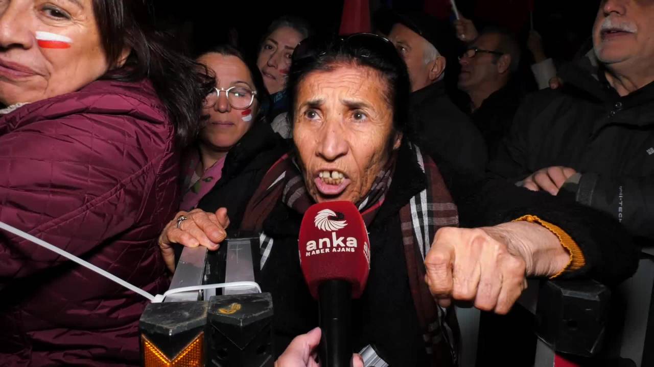 Şişli Mitinginde Konuşan Vatandaş: “Biz Getirdik Biz Götüreceğiz”