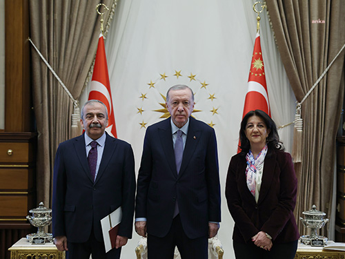 13 Yıl Aradan Sonra İlk Temas... Cumhurbaşkanı Erdoğan, İmralı Heyeti'ni, Cumhurbaşkanlığı'nda Kabul Etti