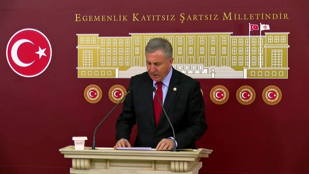Selçuk Özdağ: "Katliamcı Trump’a Niye Dostum Trump Deniliyor?"
