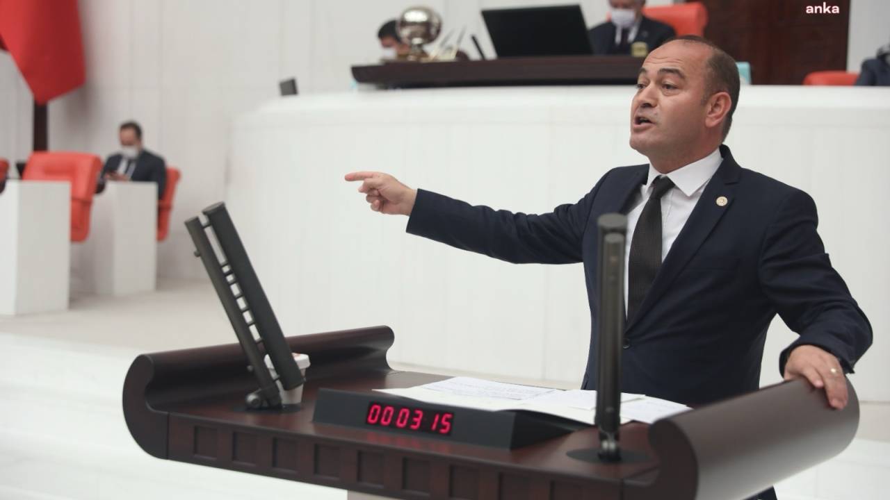 Özgür Karabat: ''Katar, Yunanistan İle Tatbikat Yapıyor Akp Seyirci Kalıyor''