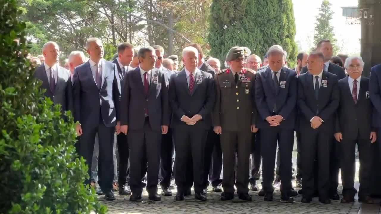 8. Cumhurbaşkanı Turgut Özal, Vefatının 32. Yılında Mezarı Başında Anıldı