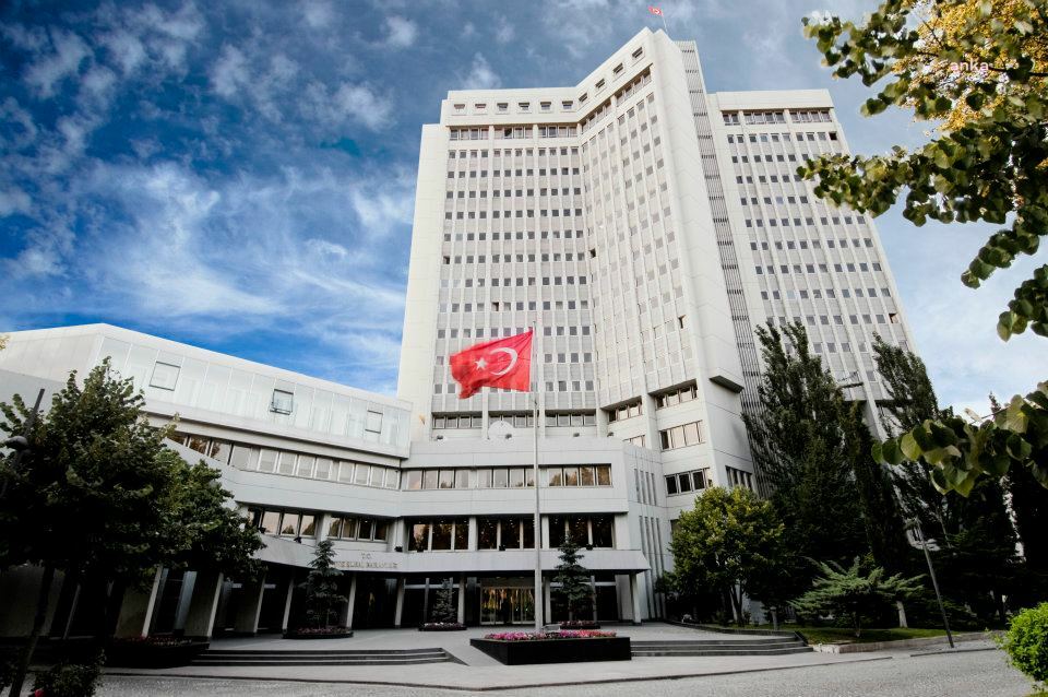 Dışişleri Bakanlığı'ndan Eski Bakan Çavuşoğlu'nun Babası İçin Başsağlığı Mesajı