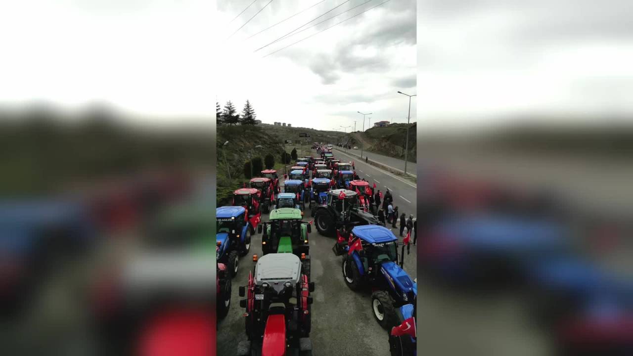 Chp’nin Yozgat Mitingi İlklere Sahne Oldu, Binlerce Çiftçi Mitinge Damga Vurdu: "Yozgat Tarih Yazdı"