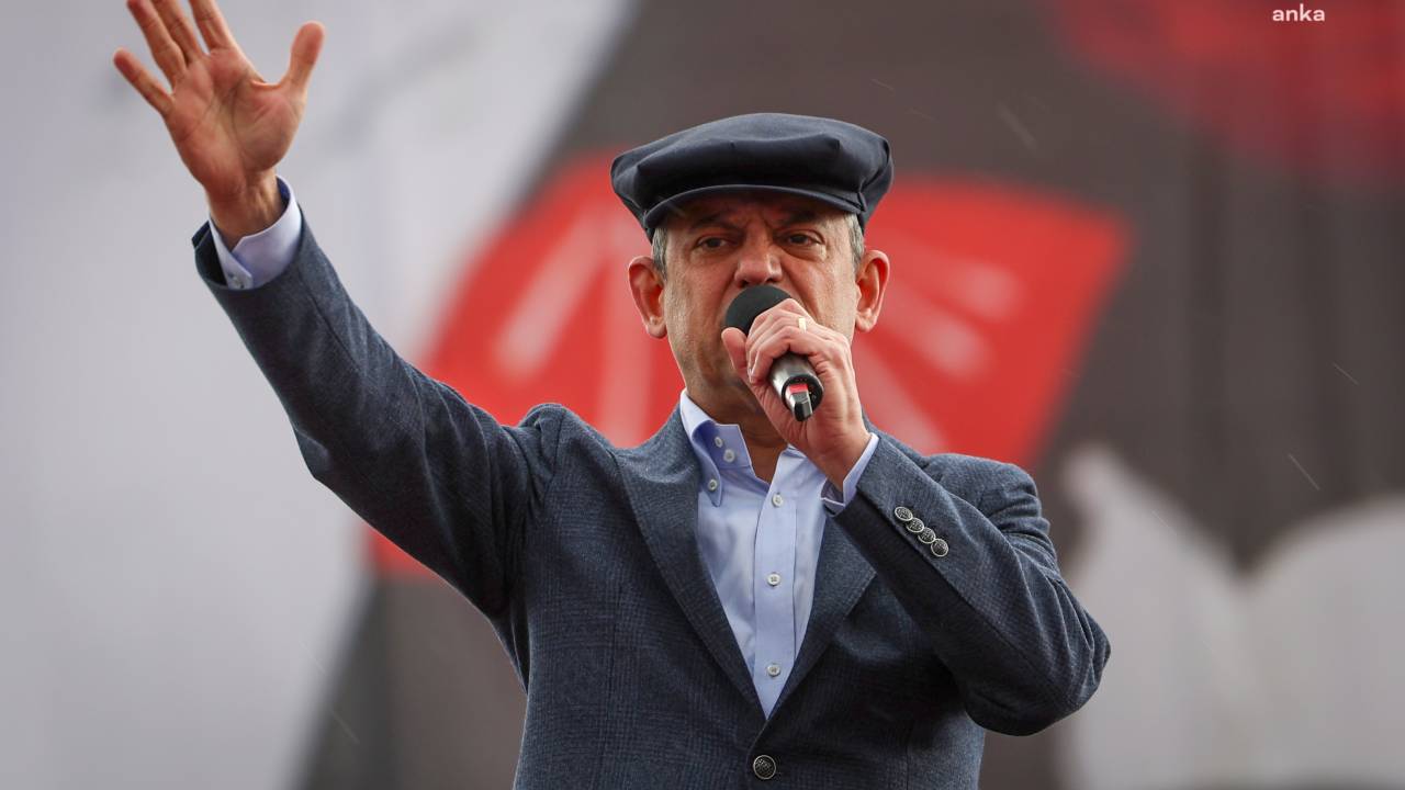 Özgür Özel: “Ak Parti’nin Kalesi Gibi Görülen Birçok Yerde Olmaya Devam Edeceğiz”