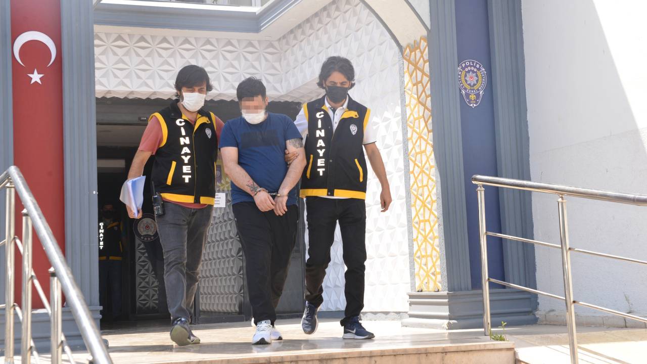 'dolandırıcılarla Fotoğraf' Cinayeti Sanıklarına Müebbet Hapis İstemi