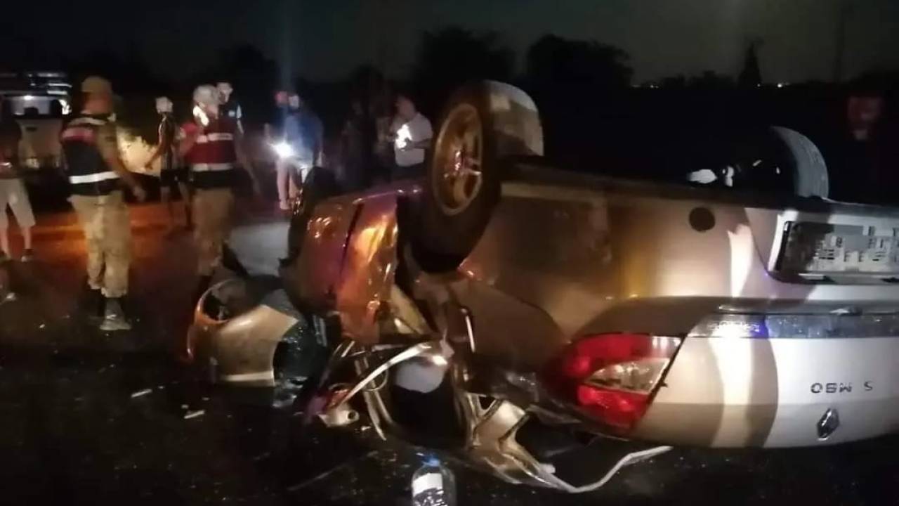 Hatay'da Otomobil Takla Attı: 6 Yaralı