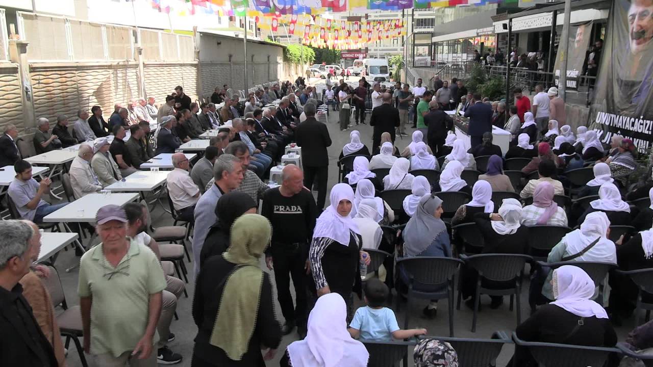 Ak Parti Diyarbakır İl Başkanı İler’den Dem Parti’ye Taziye Ziyareti