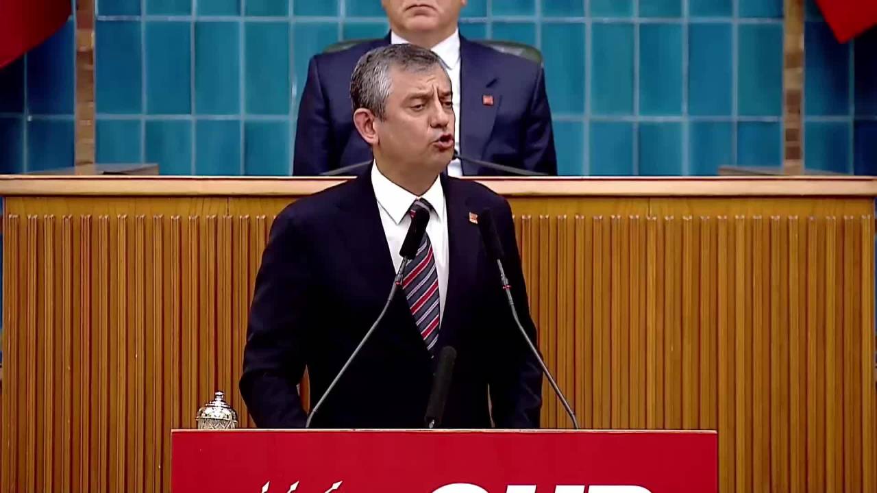 Chp Grup Toplantısı... Özgür Özel: "Erdoğan, Çoklu Makam Bozukluğu Hastalığının Pençesinde"