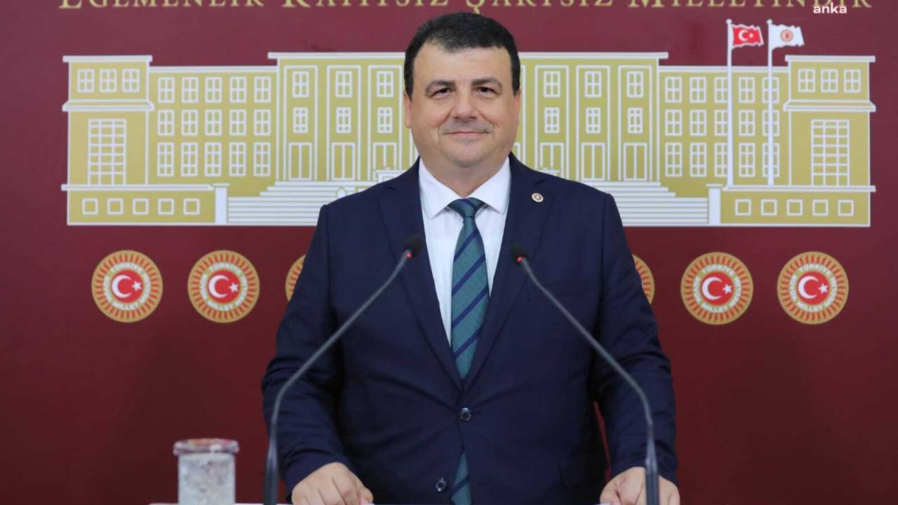 Chp'li Öztürk, "Bekçi Ve Polislerin Gbt Bilgileriyle Tacizde Bulundukları" İddiasını Tbmm Gündemine Taşıdı