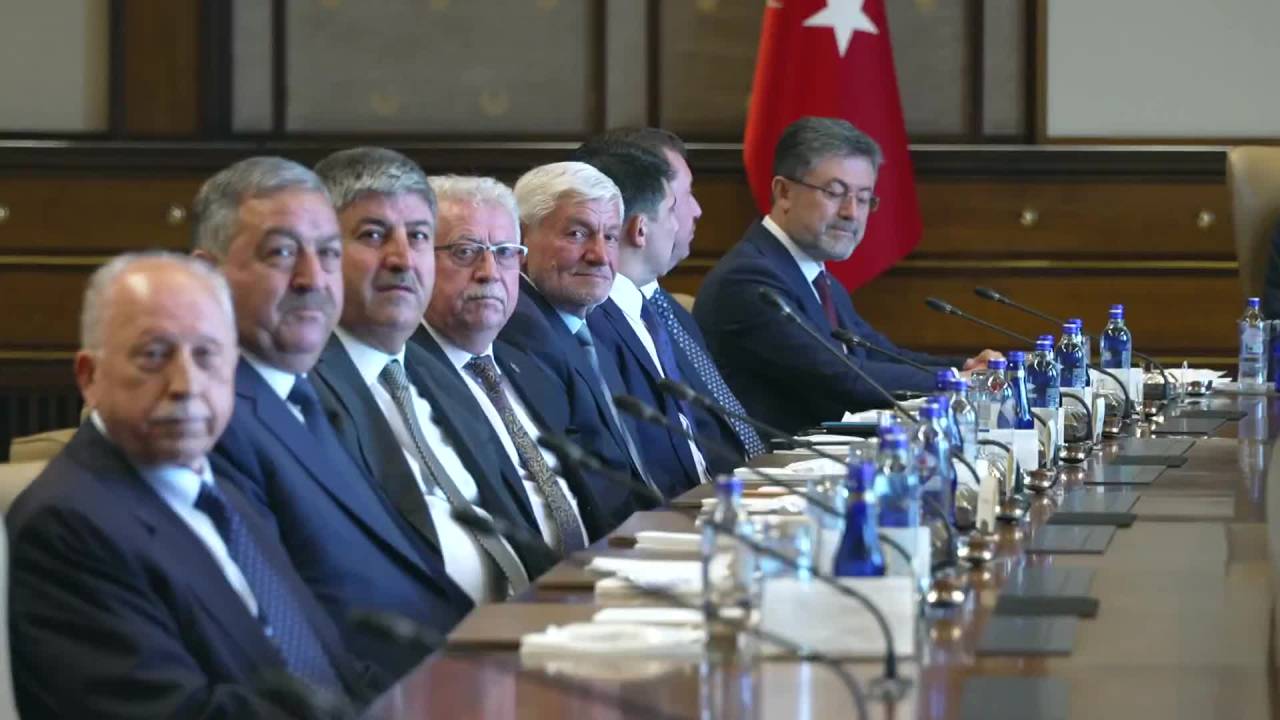 Cumhurbaşkanı Erdoğan: "Çiftçilerimizin, Üreticilerimizin Her Daim Yanlarında Olmaya Devam Edeceğiz"