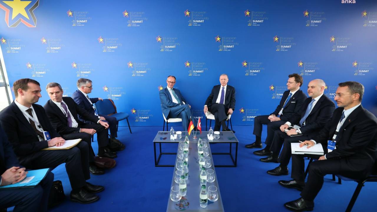 Cumhurbaşkanı Erdoğan, Arnavutluk’ta Almanya Başbakanı Merz İle Görüştü