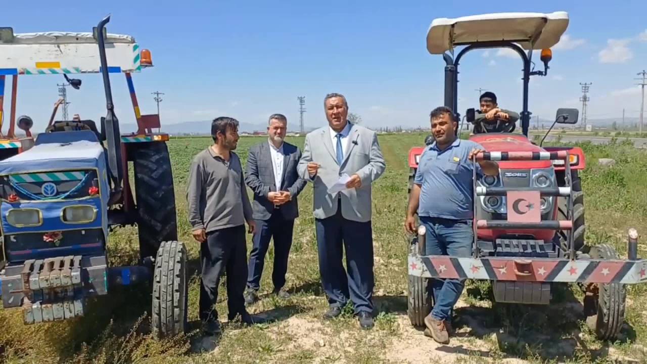 Chp'li Gürer Çiftçilerle Buluştu: "Bu Fiyatlarla Hayvancılığı Sürdürebilmeleri Mümkün Değil"