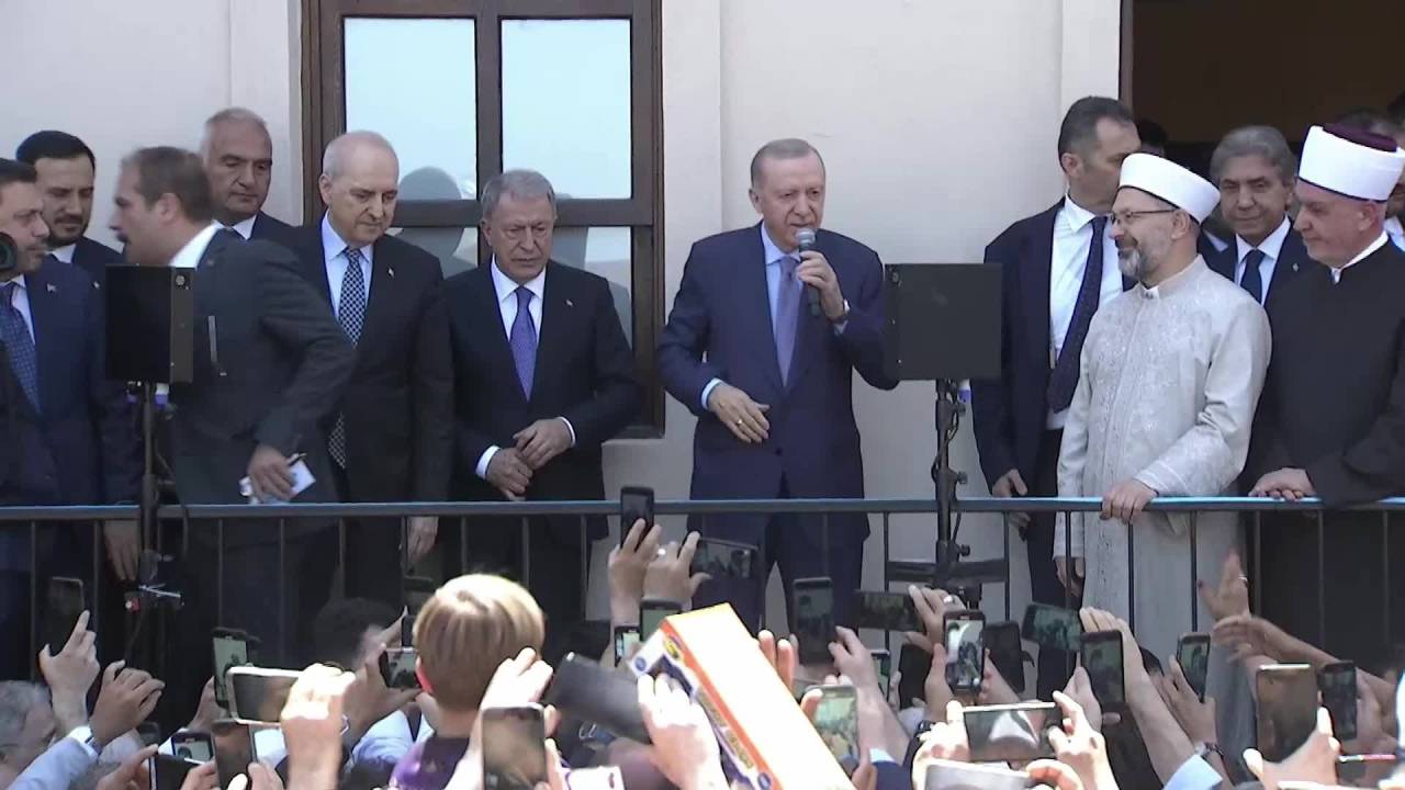 Cumhurbaşkanı Erdoğan, Restore Edilen Gümrükçü İshak Ağa Camii’nin Açılış Törenine Katıldı