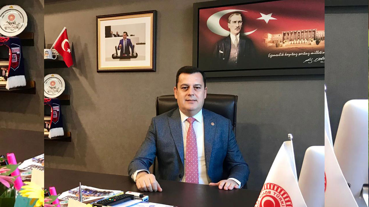 Vecdi Gündoğdu: "Yaşama yeşil bir iz bırakın"