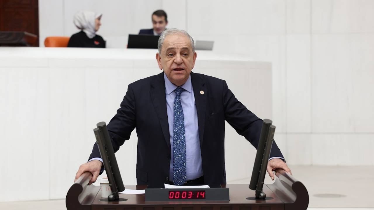 Chp'li Orhan Sümer: "Çiftçi Hepten Evine Ekmek Götüremez Duruma Geliyor"