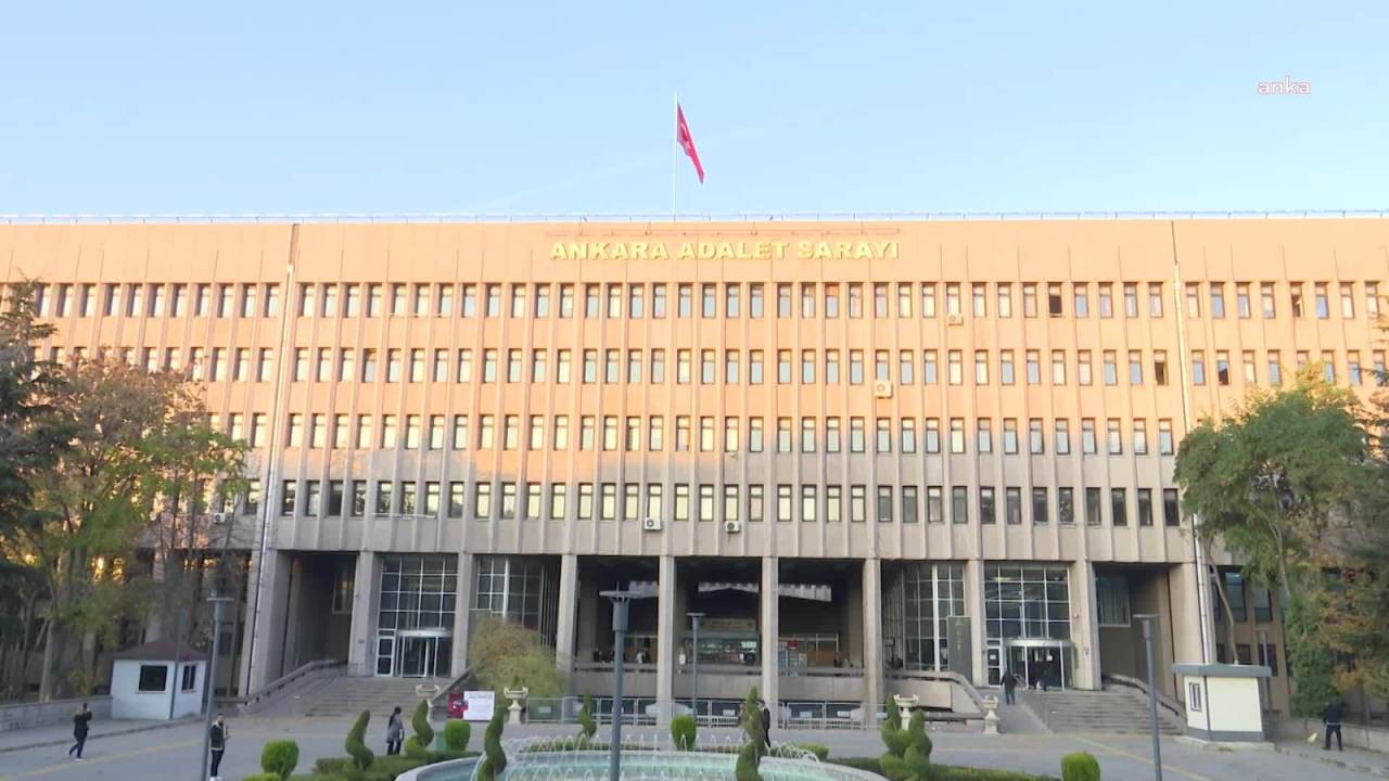 Chp'nin Kurultay Soruşturmasında İddianame Tamamlandı: İmamoğlu Dahil 12 Kişiye Hapis İstemi