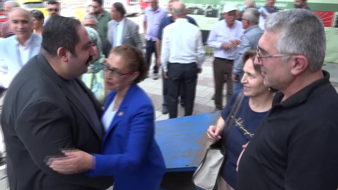 Chp Malatya İl Örgütünde Bayramlaşma… İl Başkanı Barış Yıldız: "Zor Günlerde Bayramın Ayrı Bir Önemi Var"