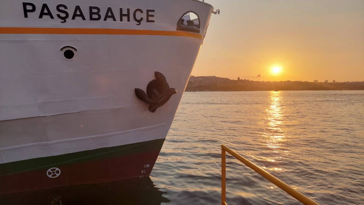 Tarihi Paşabahçe Vapuru Mavi Sulara Geri Döndü