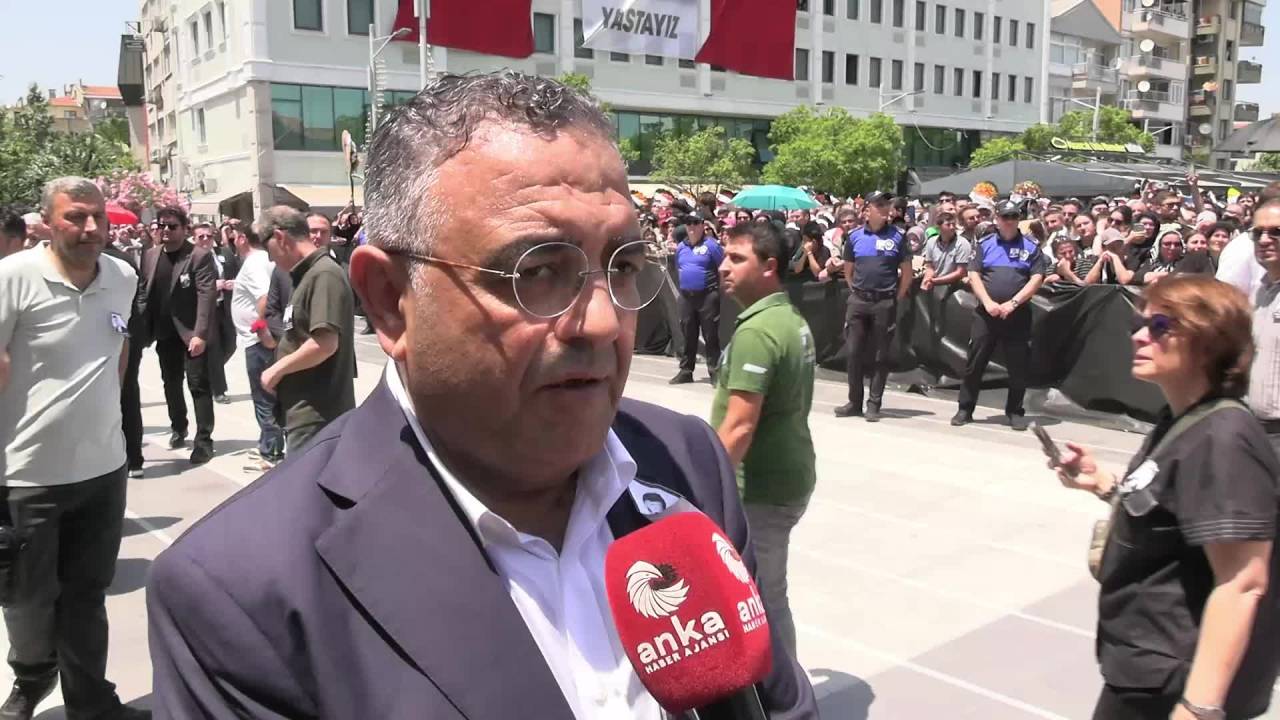 Ferdi Zeyrek'e Veda... Sezgin Tanrıkulu: "Onun Anısını Çok İyi Bir Biçimde Yaşatacağız"