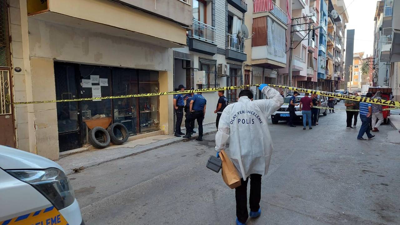 Boşanma Aşamasındaki Eşi İle Kayınpederini Öldürüp, 2 Baldızını Ağır Yaraladı