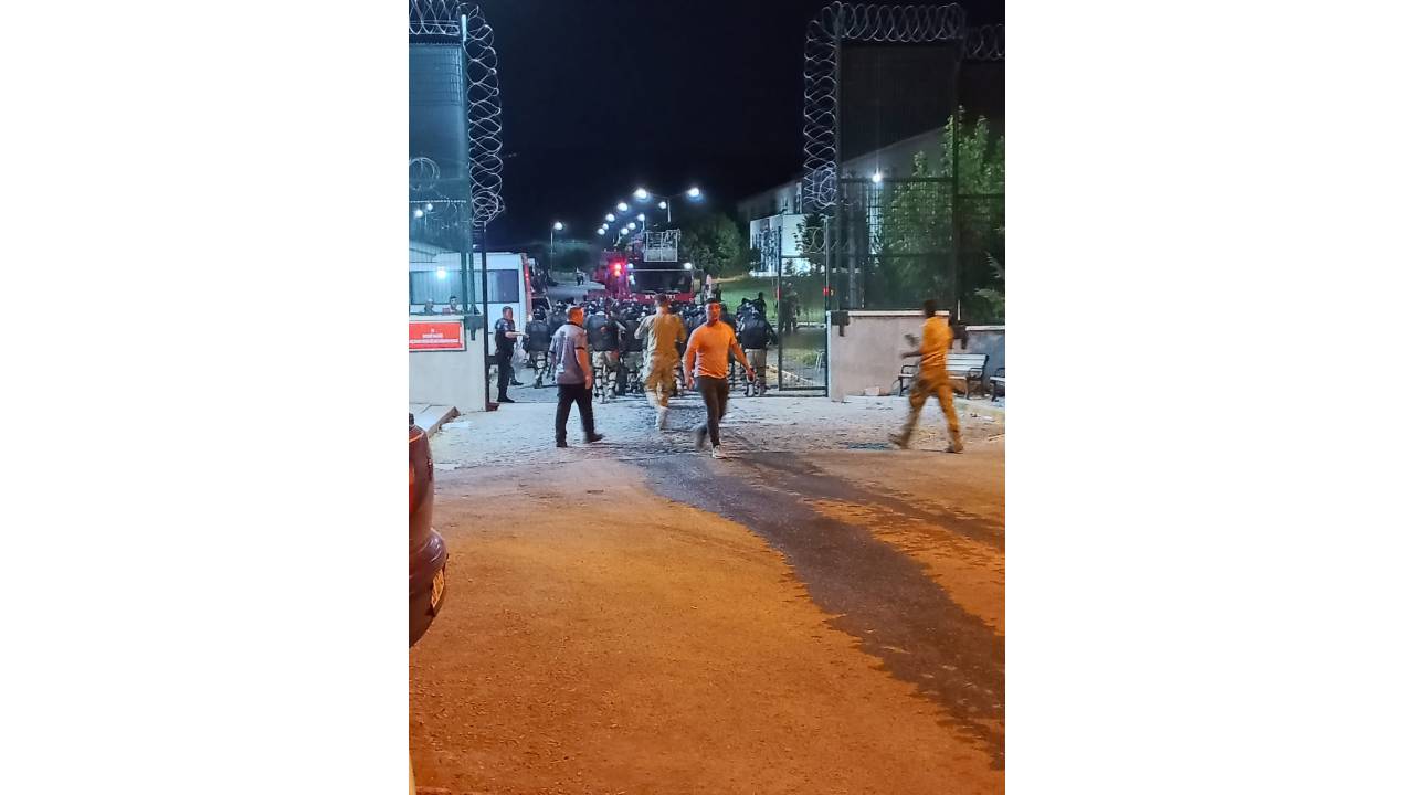 Kayseri'de Sığınmacılar Geri Gönderme Merkezi'nde Yangın Çıkardı