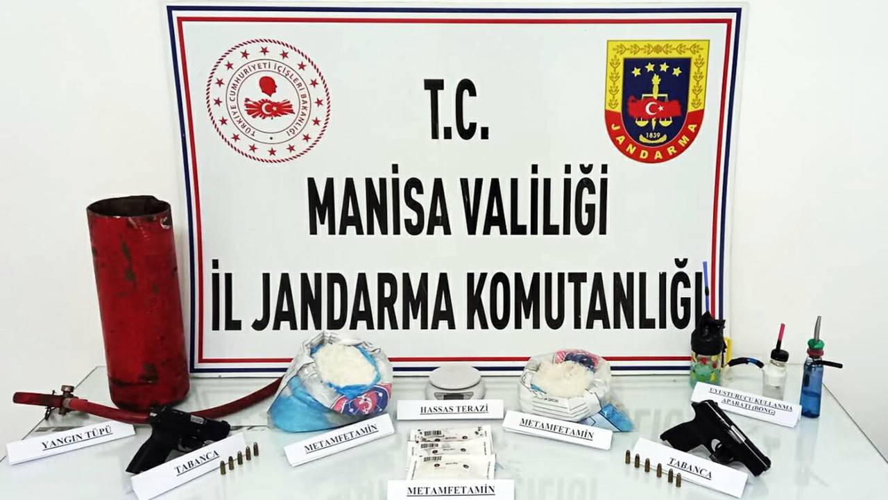 Yangın Söndürme Tüpünden 2,7 Kilo Uyuşturucu Çıktı