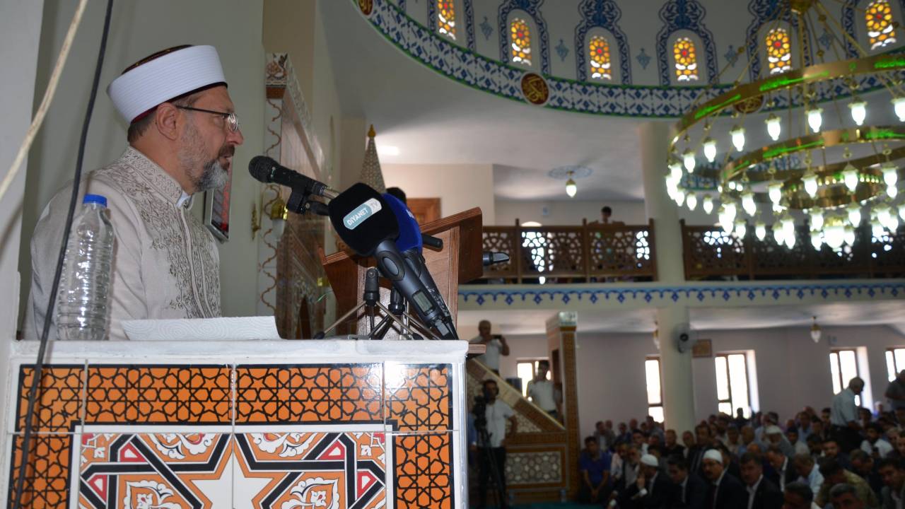 Diyanet İşleri Başkanı Erbaş'tan Mardin'de Taziye Ziyareti (2)