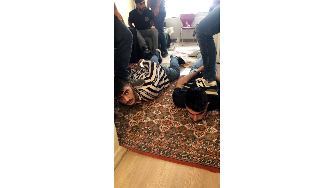 Adana’da Oto Galericiyi Çapraz Ateşle Öldüren Şüpheliler, Adıyaman’da Yakalandı