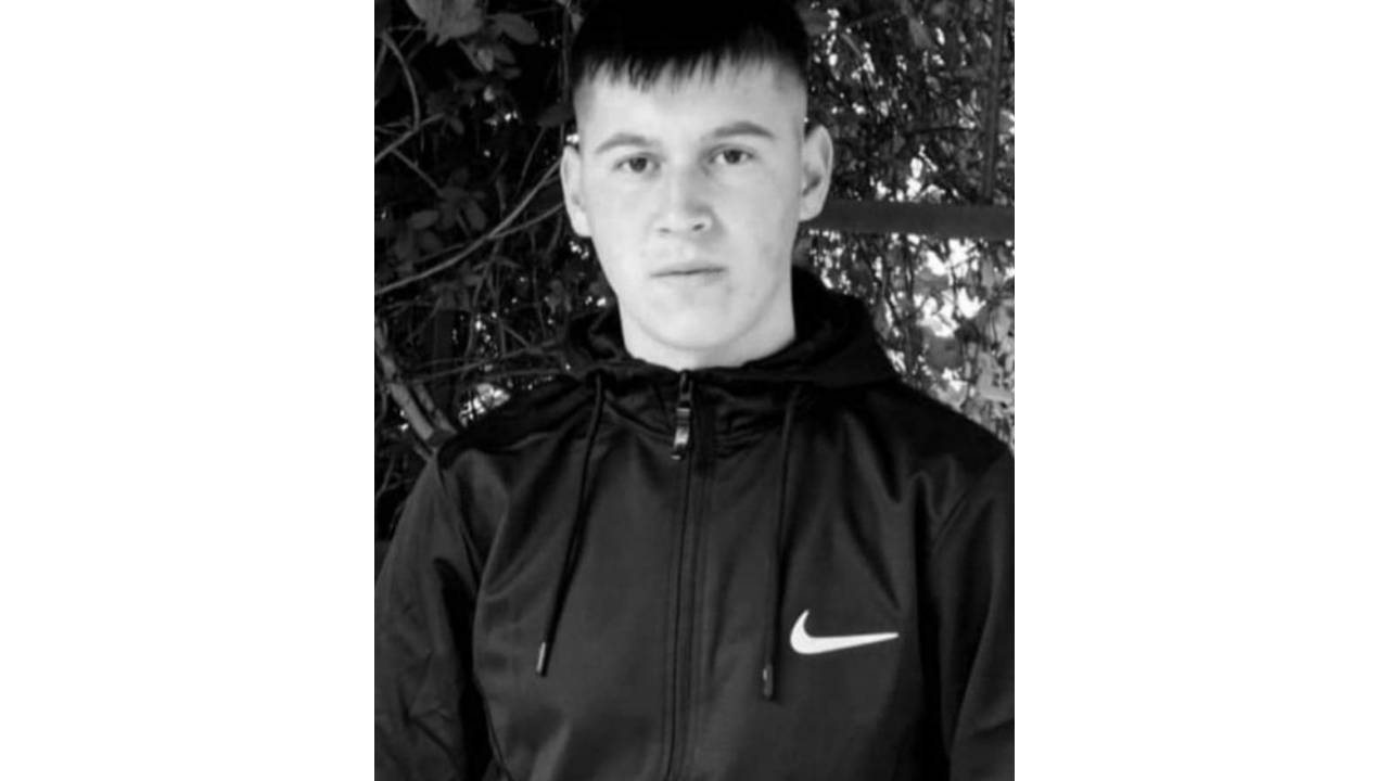 Bıçaklanarak Hastane Önüne Bırakılan Hüseyin'in, Minibüste Dövüldüğü Görüntüler Ortaya Çıktı