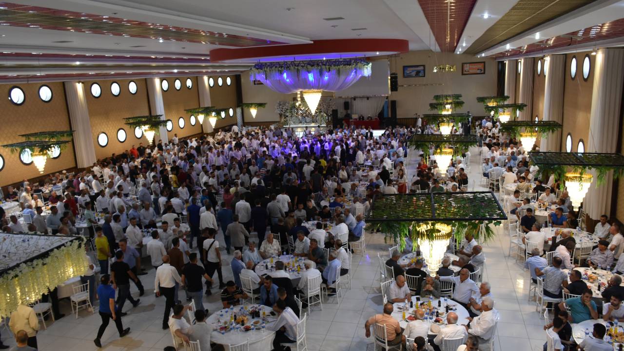 20 Yıllık Kan Davası 3 Bin Kişinin Katıldığı Yemekle Barışla Sonuçlandı