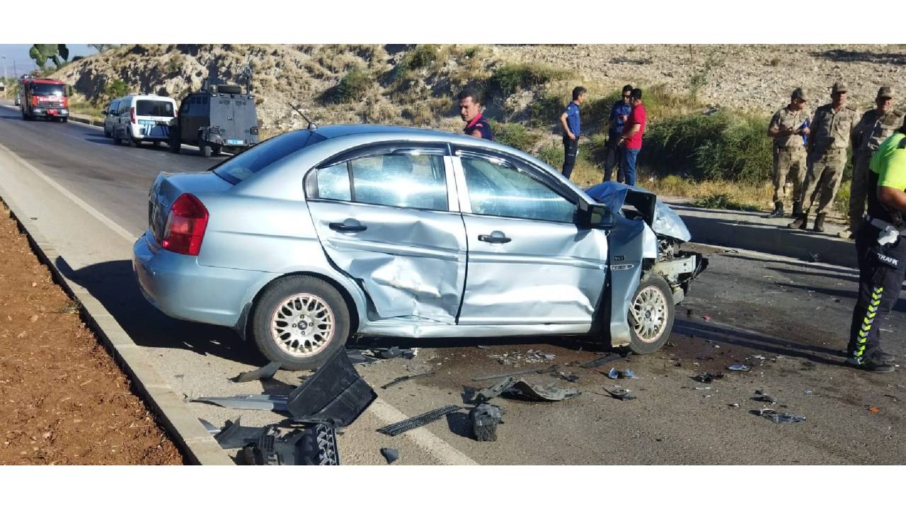 Kilis’te Zincirleme Kaza: 1'i Polis, 4’ü Jandarma, 8 Yaralı