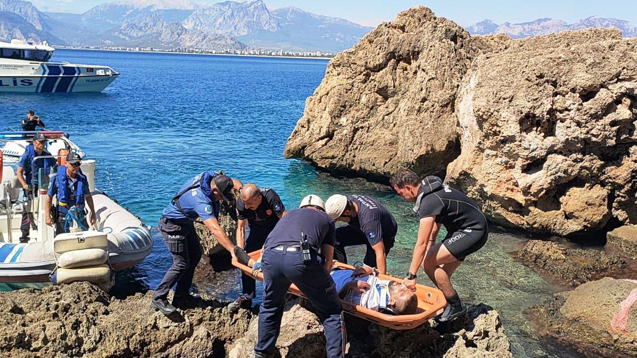 Manzara İzlerken Falezlerden Düştü