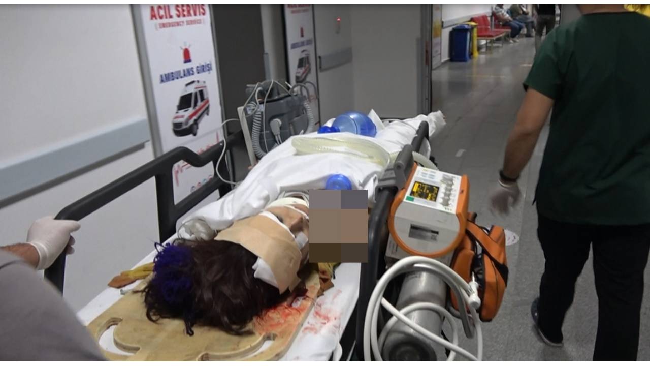 Yemin Törenine Giden Aile Kaza Yaptı: 2'si Çocuk, 6 Yaralı