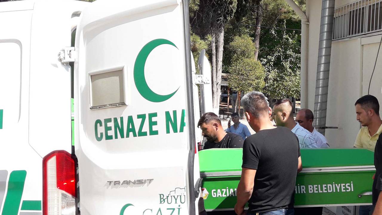 Fabrika İnşaatındaki Çökmede Ölen İşçinin Cenazesi Alındı, 1 Yaralının Durumu Ağır