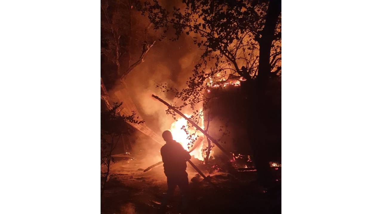 Köy Evi Yangında Küle Döndü