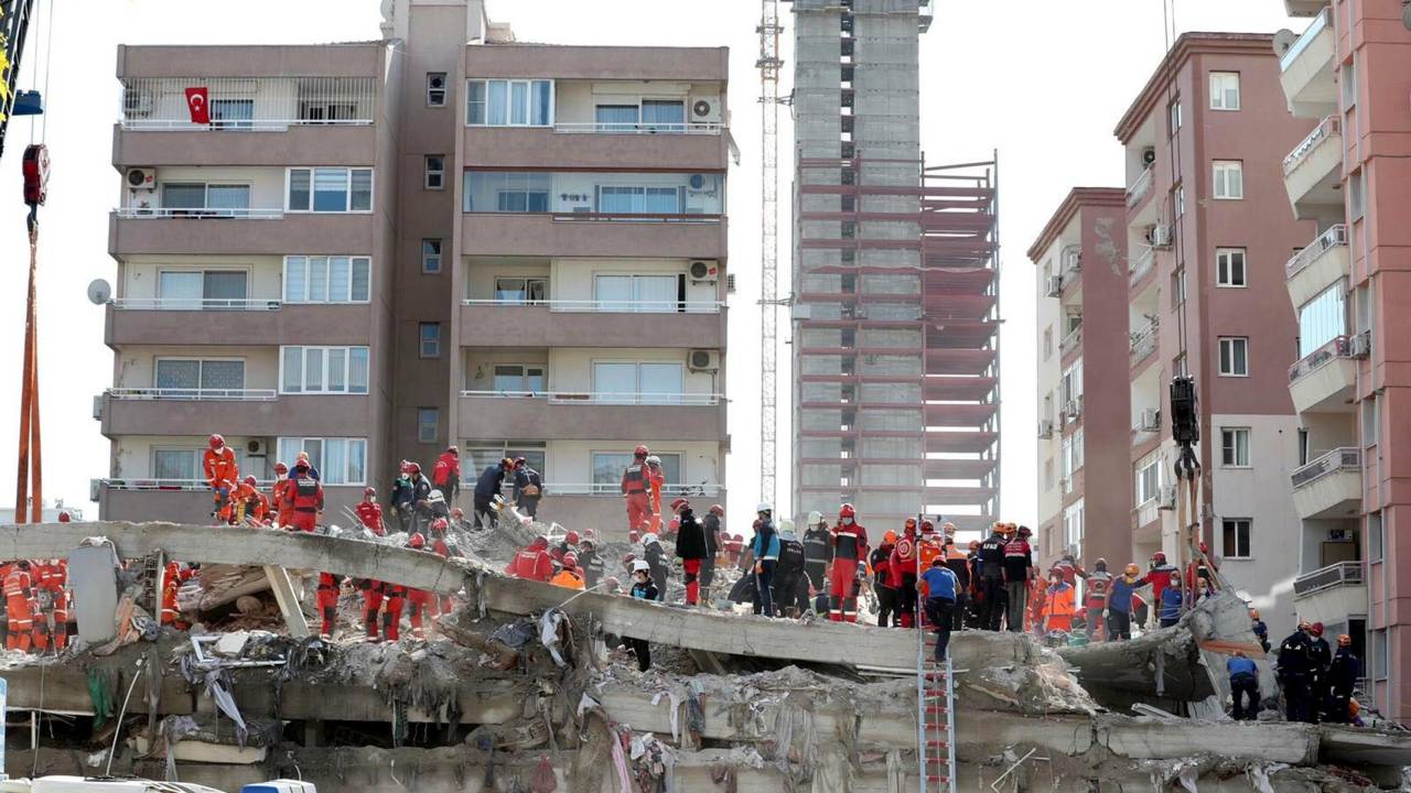 Rıza Bey Apartmanı'nda 2 Kamu Görevlisi İçin 2'şer Yıla Kadar Hapis Cezası İstendi