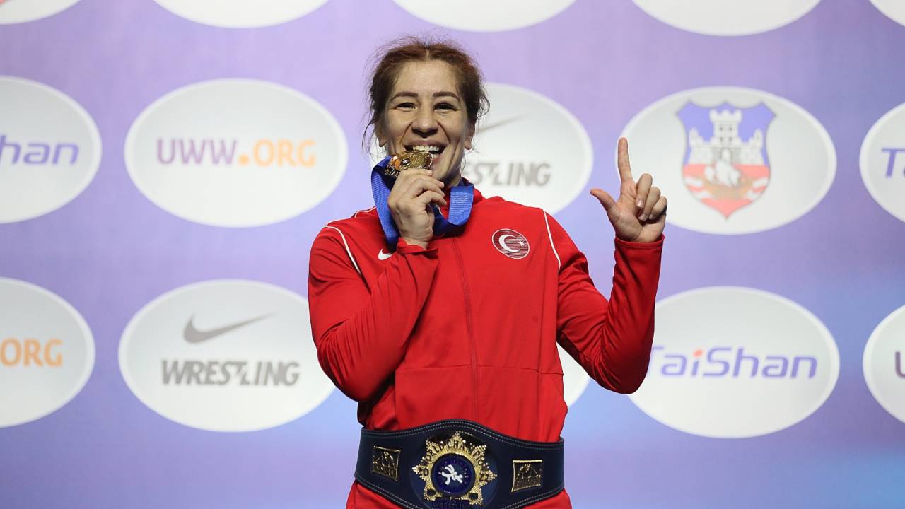 Yasemin Adar Yiğit: Türk Kadınının Gücünü Göstermeye Çalışıyorum