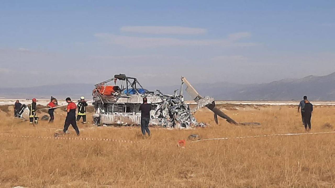 Marmaris'teki Yangına Müdahaleye Giden Helikopter Denizli'de Düştü