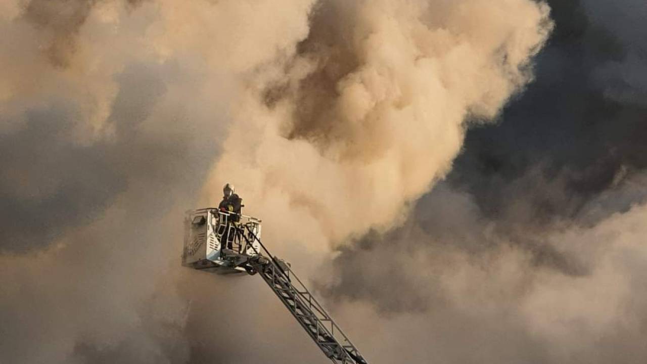 Kocaeli'de Hurdalık Yangını 55 Saat Sonra Söndürüldü