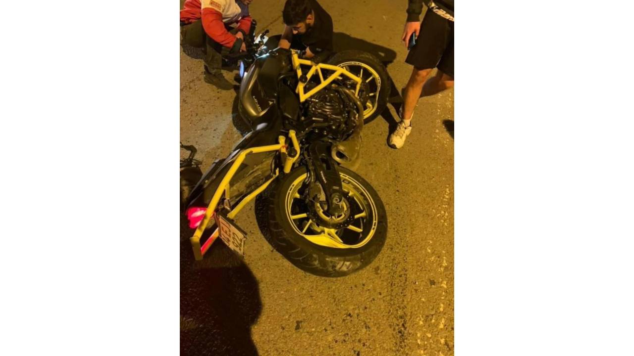 Pendik'te Motosikletli Kurye Öldü Ortalık Karıştı