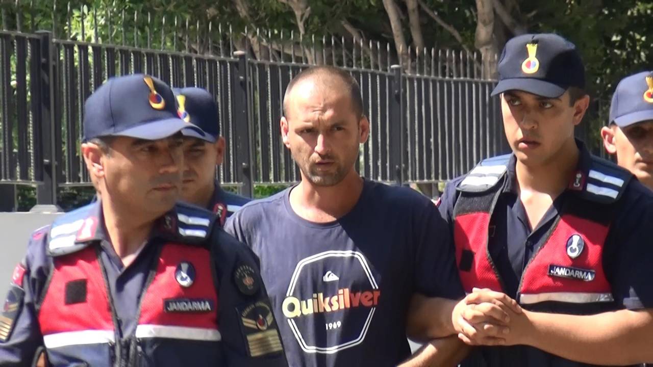 'çekiçli' Cinayet Kamerada