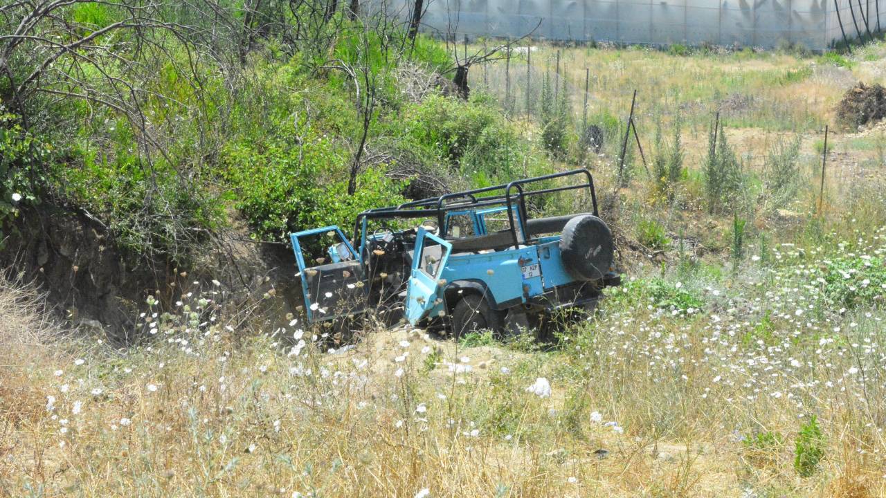 Safari Cipi Uçuruma Yuvarlandı; 2 Ölü, 8 Yaralı