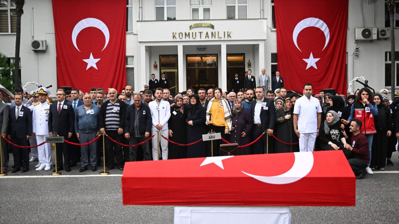 Şehit Sözleşmeli Er Enes Bıyık İçin Tören